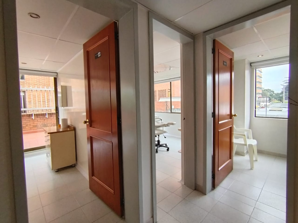 Consultorio En Arriendo - Chicó Norte, Bogotá
