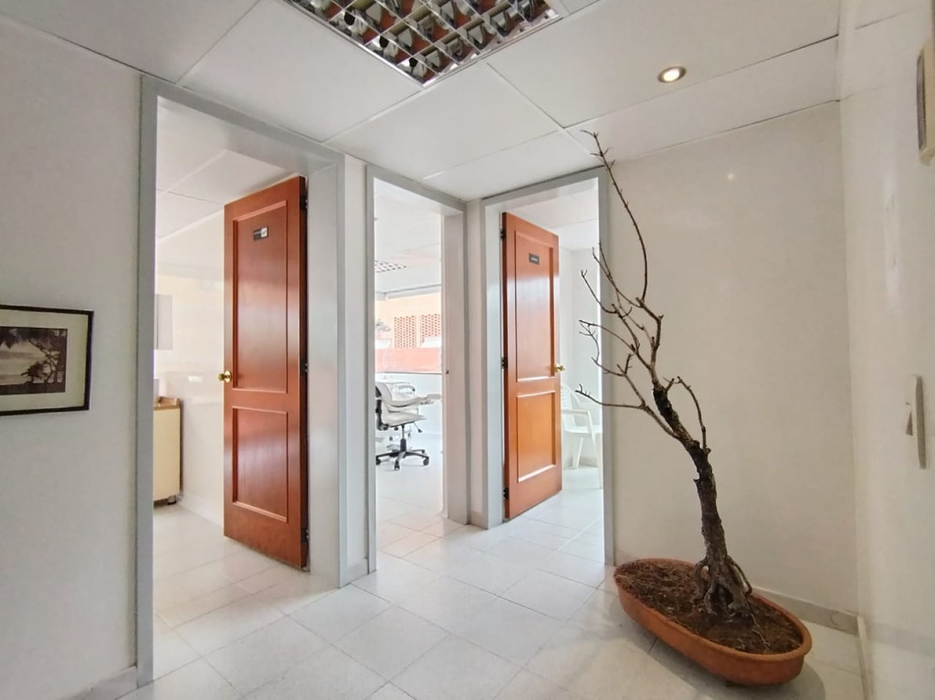 Consultorio En Arriendo - Chicó Norte, Bogotá