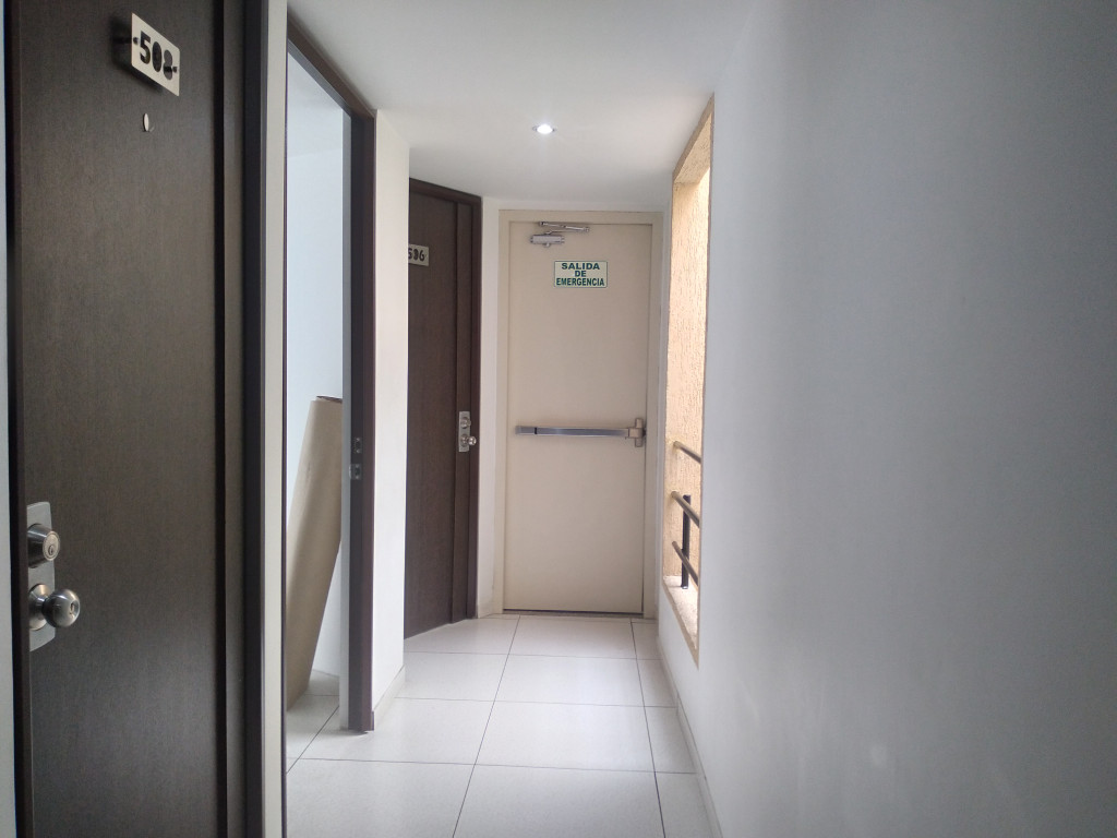 Consultorio En Venta - El Lago, Bogotá