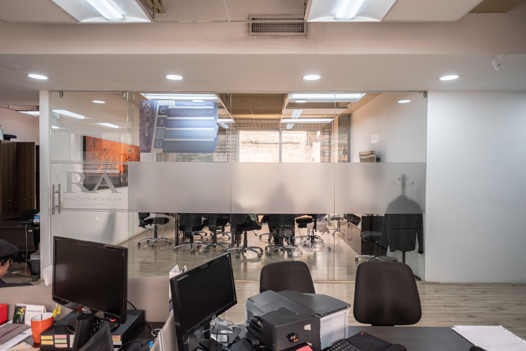 Oficina En Venta - Antiguo Country, Bogotá