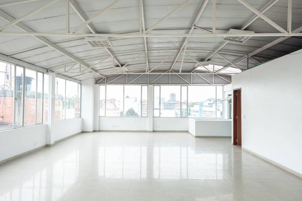 Oficina En Arriendo - Lago Gaitán, Bogotá