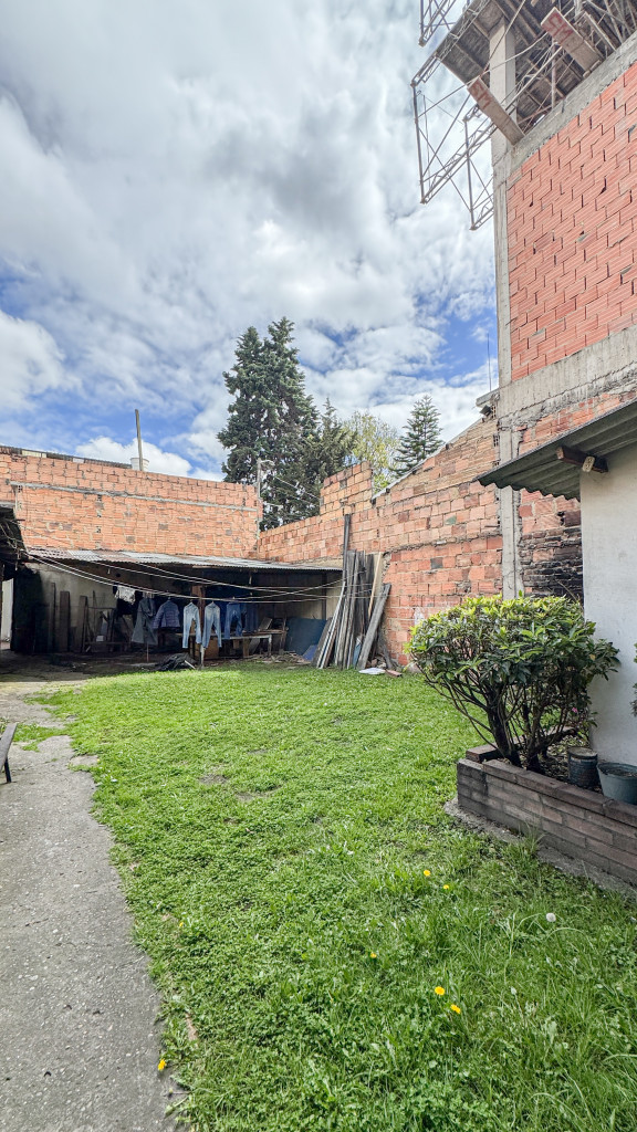Casalotes En Venta - La Trinidad-Puente Aranda, Bogotá