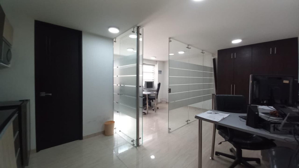 Oficina En Venta - Galerías, Bogotá