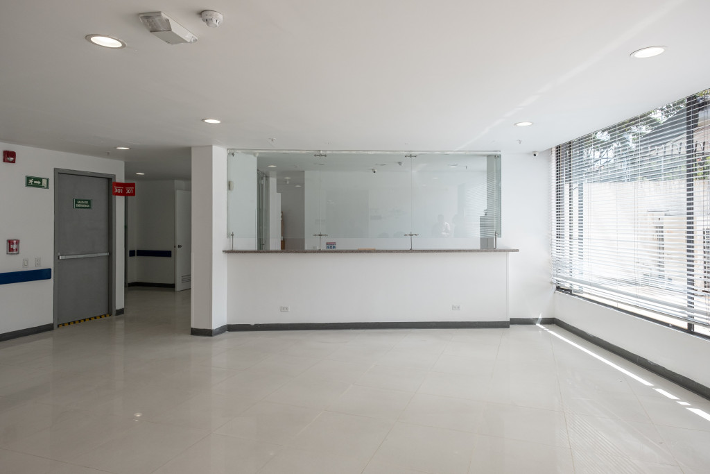 Consultorio En Arriendo - Bella Suiza-Usaquén, Bogotá
