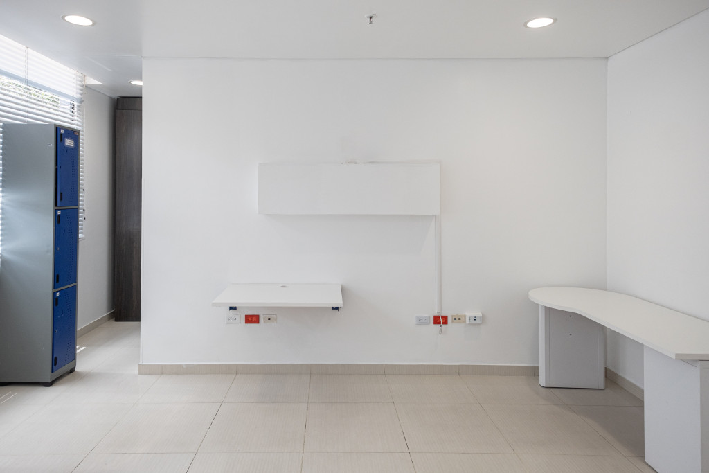 Consultorio En Arriendo - Bella Suiza-Usaquén, Bogotá