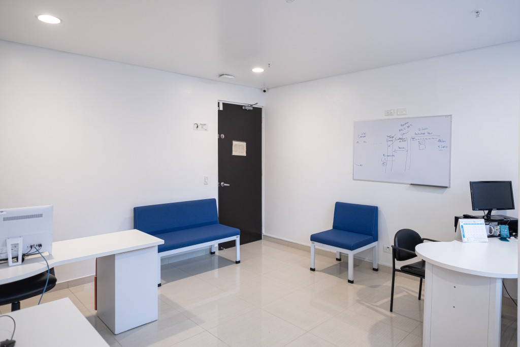 Consultorio En Arriendo - Bella Suiza-Usaquén, Bogotá