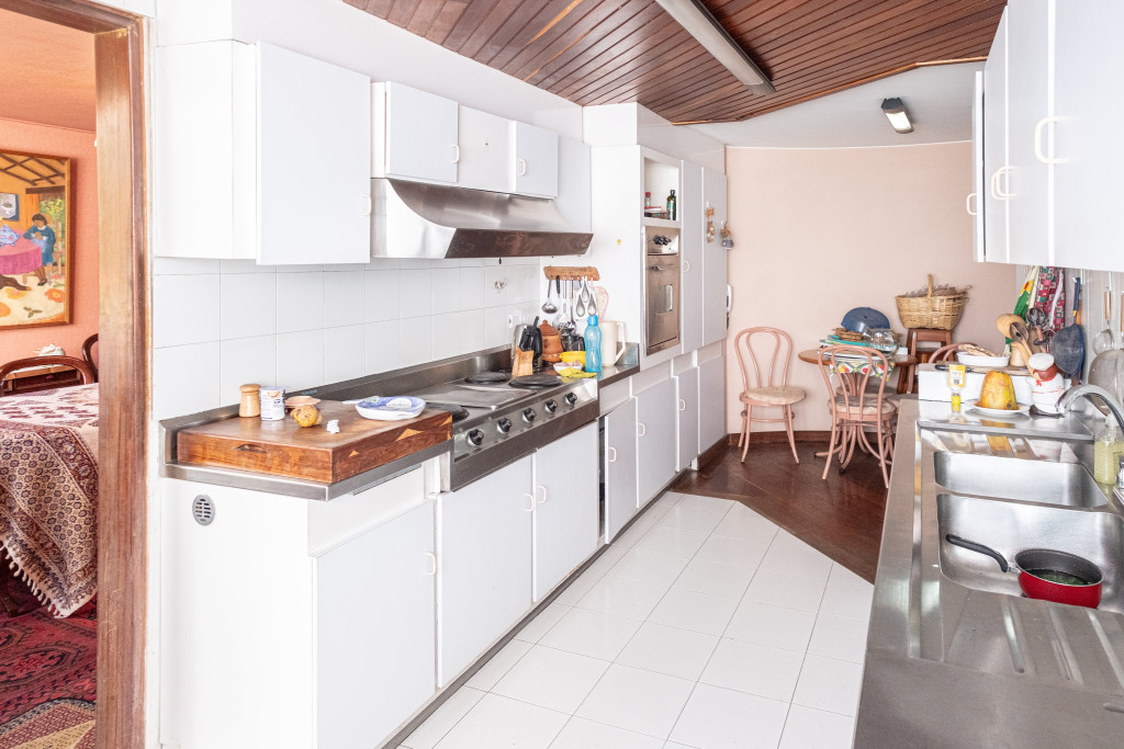 Apartamento En Venta - Los Rosales, Bogotá