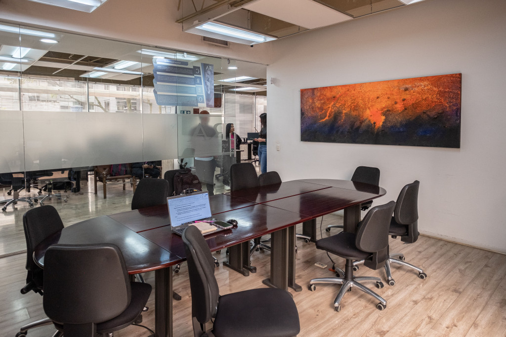 Oficina En Arriendo - Antiguo Country, Bogotá