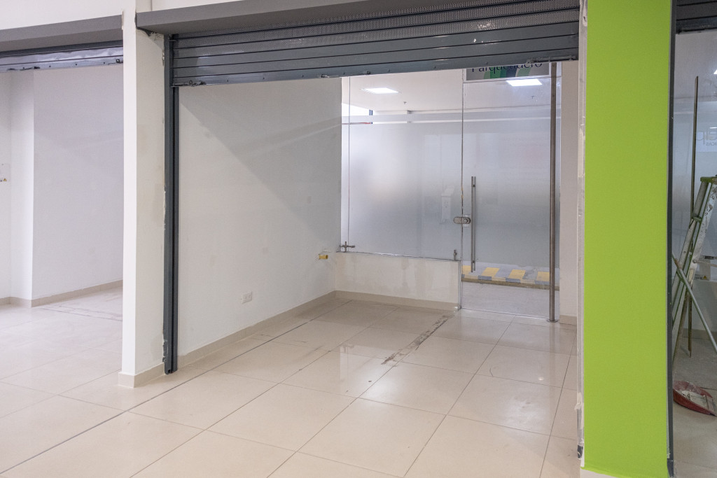 Local En Arriendo - Usaquen, Bogotá