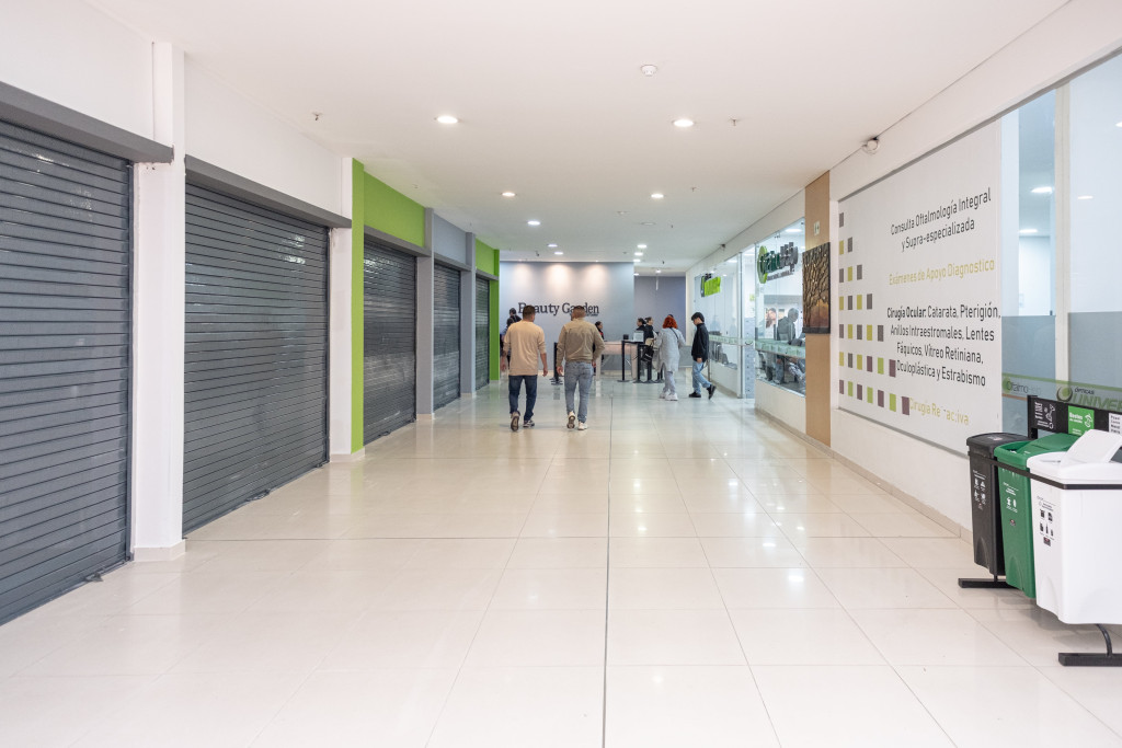 Local En Arriendo - Usaquen, Bogotá