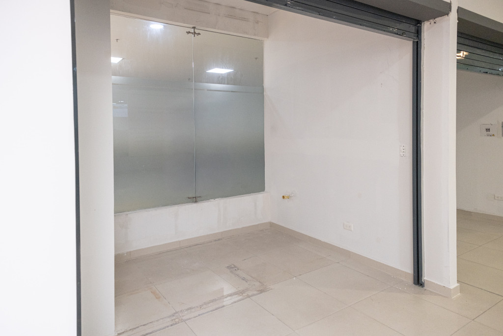 Local En Arriendo - Usaquen, Bogotá