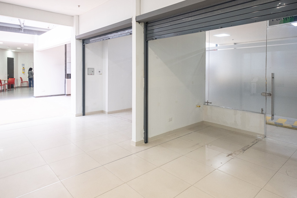 Local En Arriendo - Usaquen, Bogotá