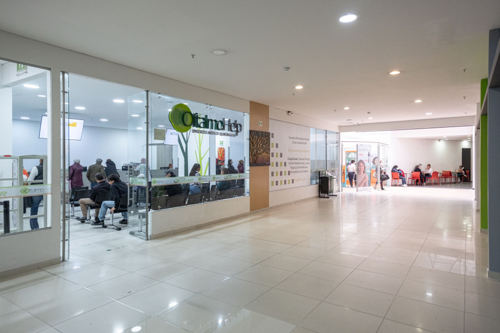 Local En Arriendo - Usaquen, Bogotá