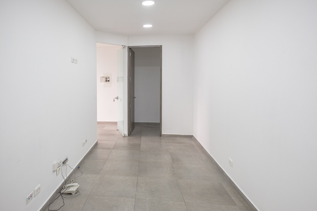 Consultorio En Arriendo - Santa Barbara Occidental-Usaquén, Bogotá