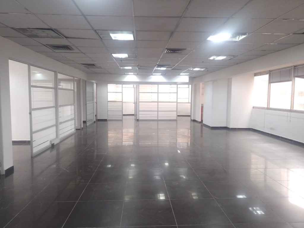 Oficina En Arriendo - Quinta Camacho, Bogotá