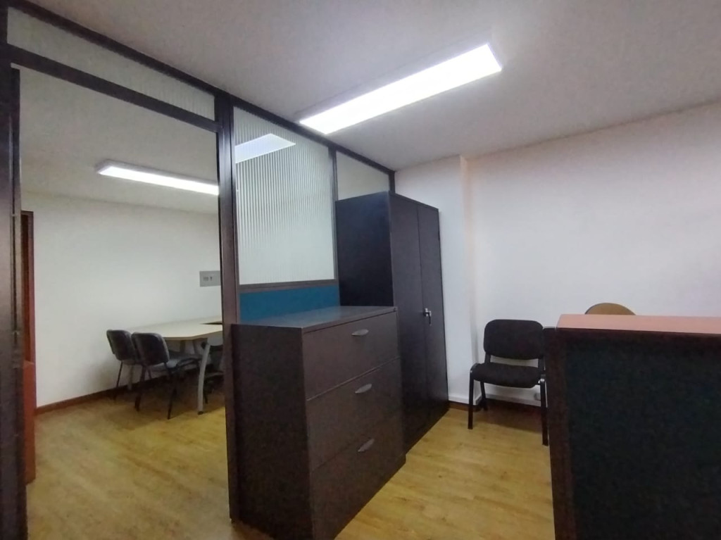 Oficina En Arriendo/Venta - El Lago, Bogotá