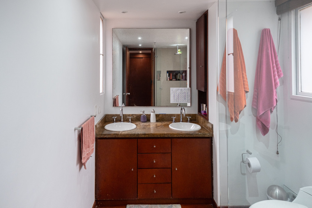 Apartamento En Venta - Los Rosales, Bogotá