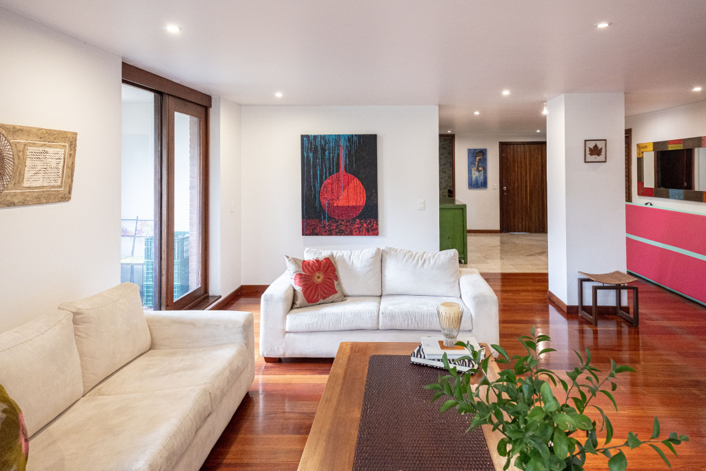 Apartamento En Venta - Los Rosales, Bogotá