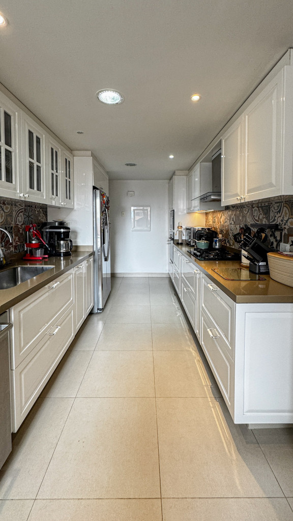 Apartamento En Arriendo - Los Rosales, Bogotá