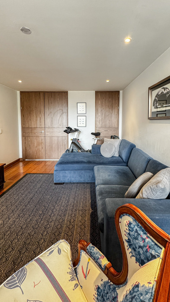 Apartamento En Arriendo - Los Rosales, Bogotá