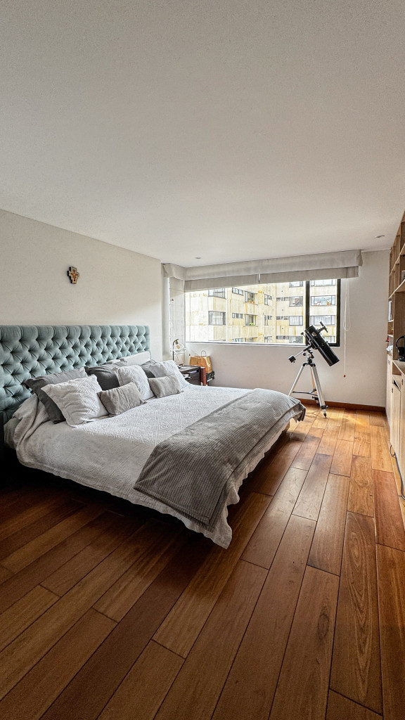 Apartamento En Arriendo - Los Rosales, Bogotá