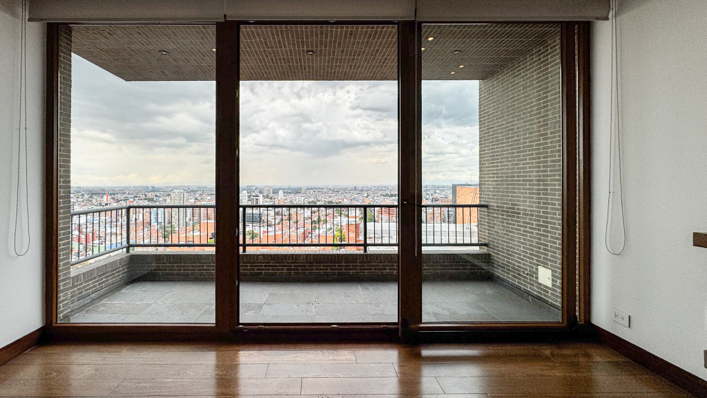 Apartamento En Venta - Los Rosales, Bogotá