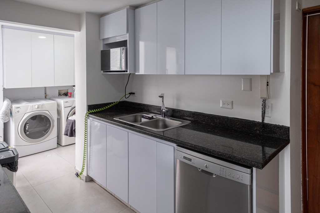 Apartamento En Venta - Los Rosales, Bogotá