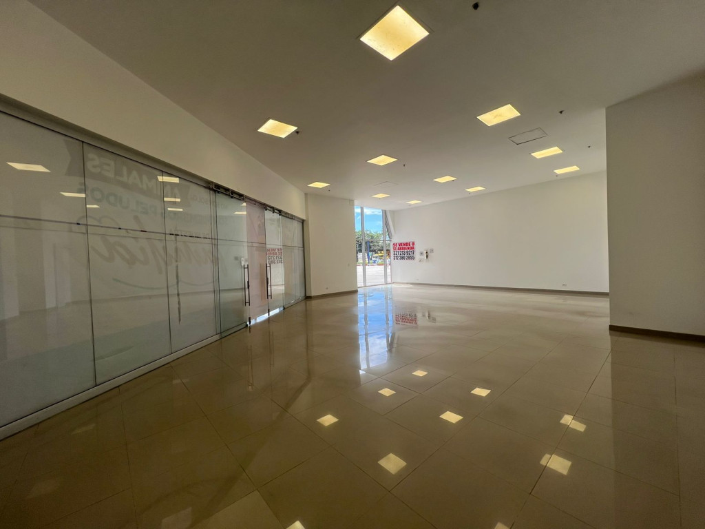 Local En Arriendo/Venta - El Dorado-Engativá, Bogotá
