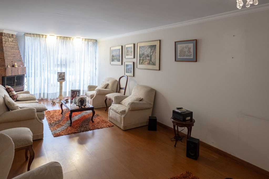 Apartamento En Venta - Santa Barbara Central-Usaquén, Bogotá