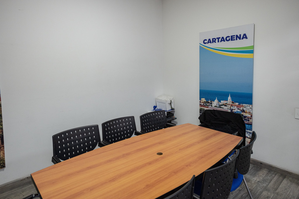 Oficina En Arriendo - Antiguo Country, Bogotá