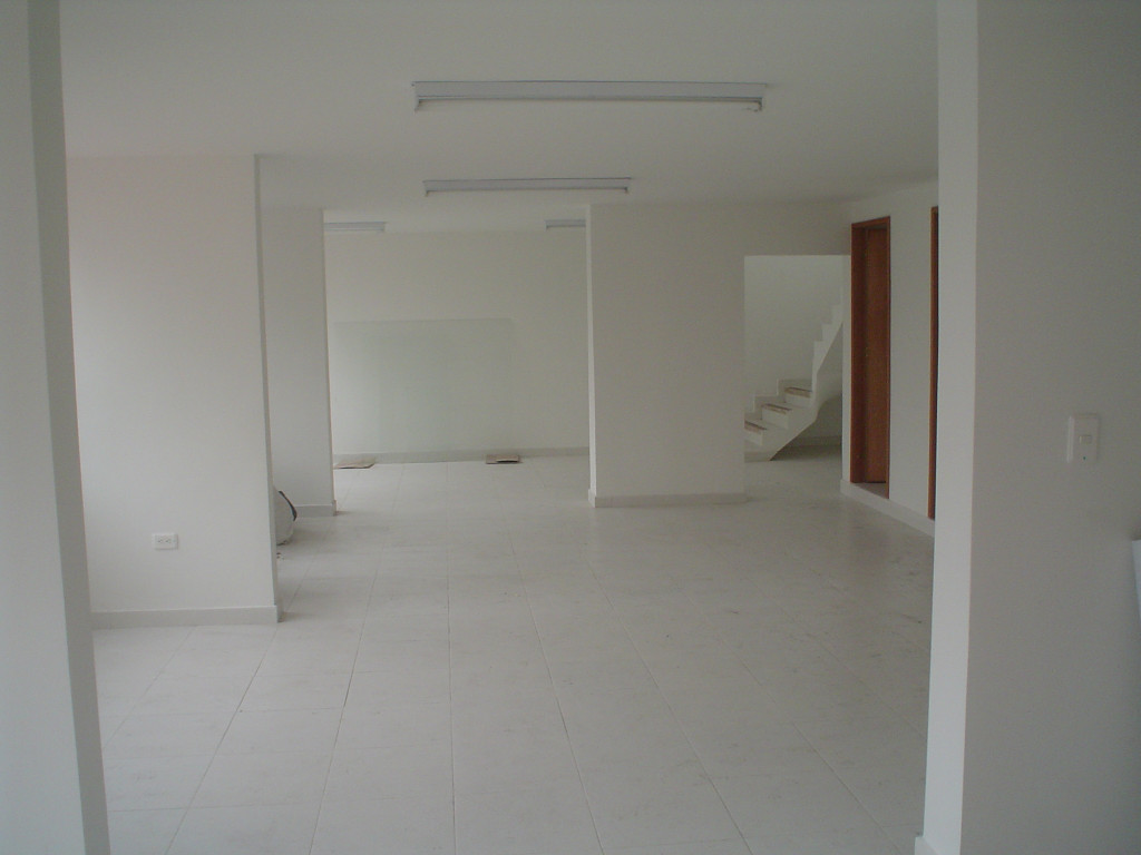 Oficina En Arriendo - Lago Gaitán, Bogotá