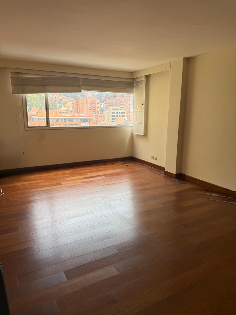 Apartamento En Venta - Los Rosales, Bogotá