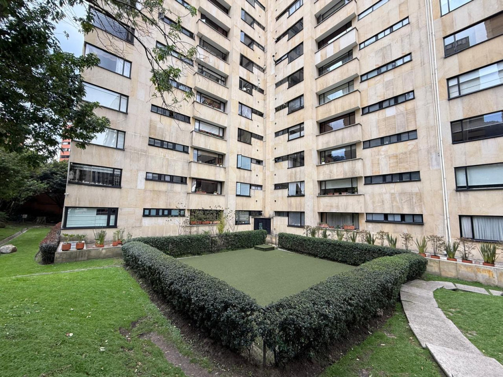 Apartamento En Venta - Los Rosales, Bogotá