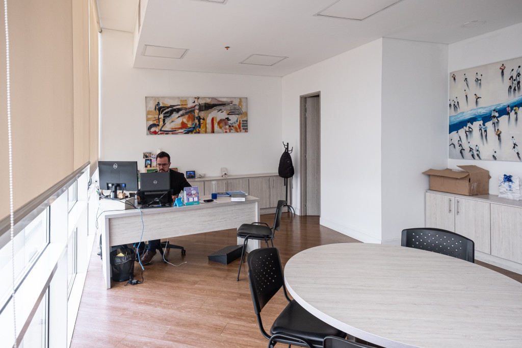 Oficina En Arriendo - Puente Aranda, Bogotá