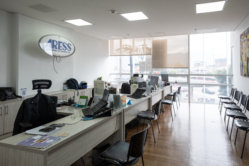 Oficina En Arriendo - Puente Aranda, Bogotá