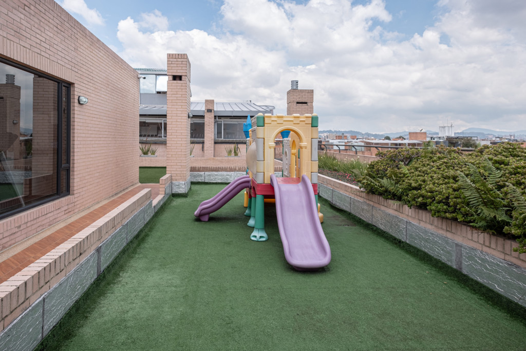 Apartamento En Arriendo - Santa Barbara Central-Usaquén, Bogotá