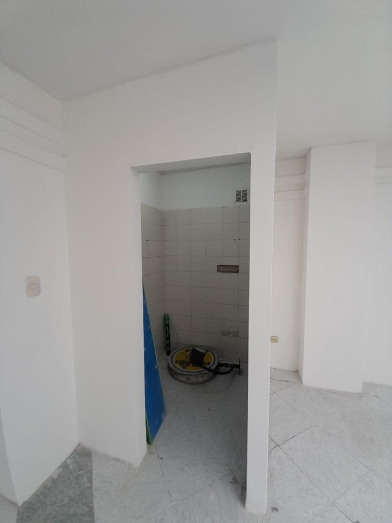 Local En Arriendo - Santa Barbara Occidental-Usaquén, Bogotá