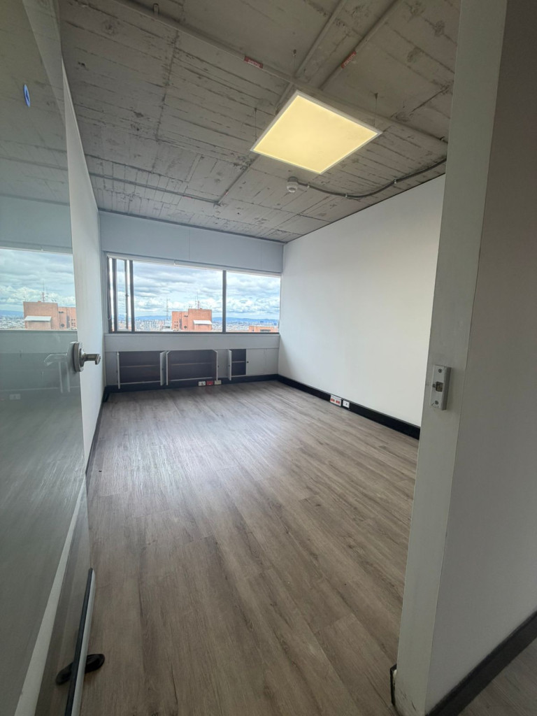 Oficina En Arriendo - Quinta Camacho, Bogotá