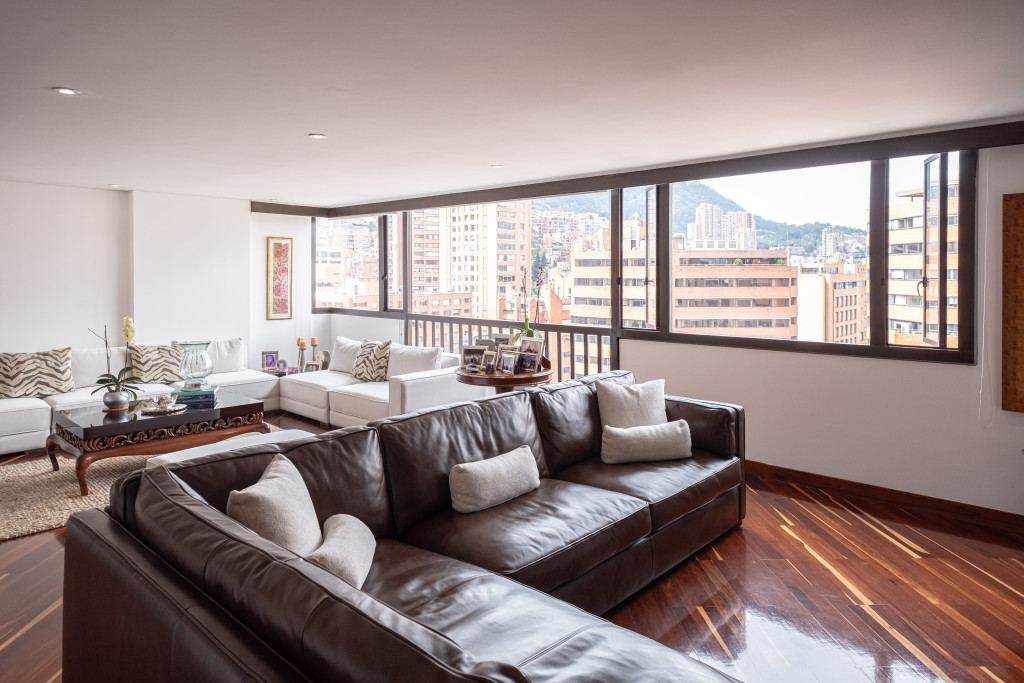 Apartamento En Venta - Los Rosales, Bogotá