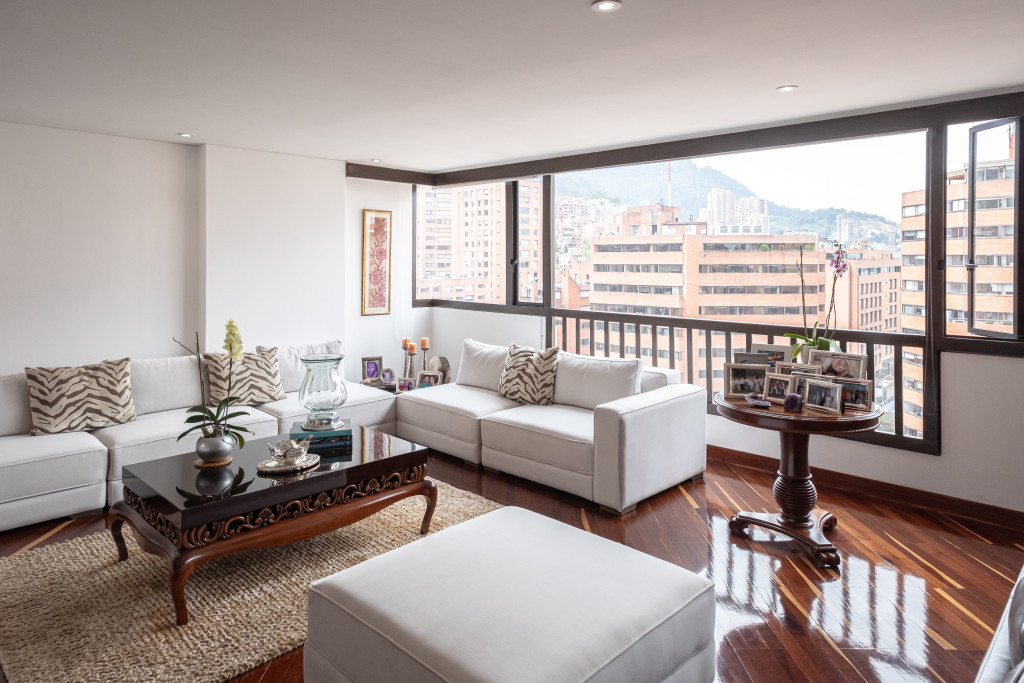 Apartamento En Venta - Los Rosales, Bogotá