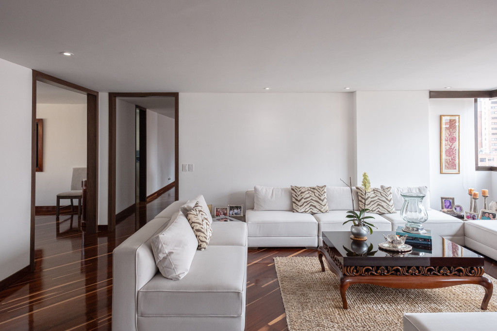 Apartamento En Venta - Los Rosales, Bogotá