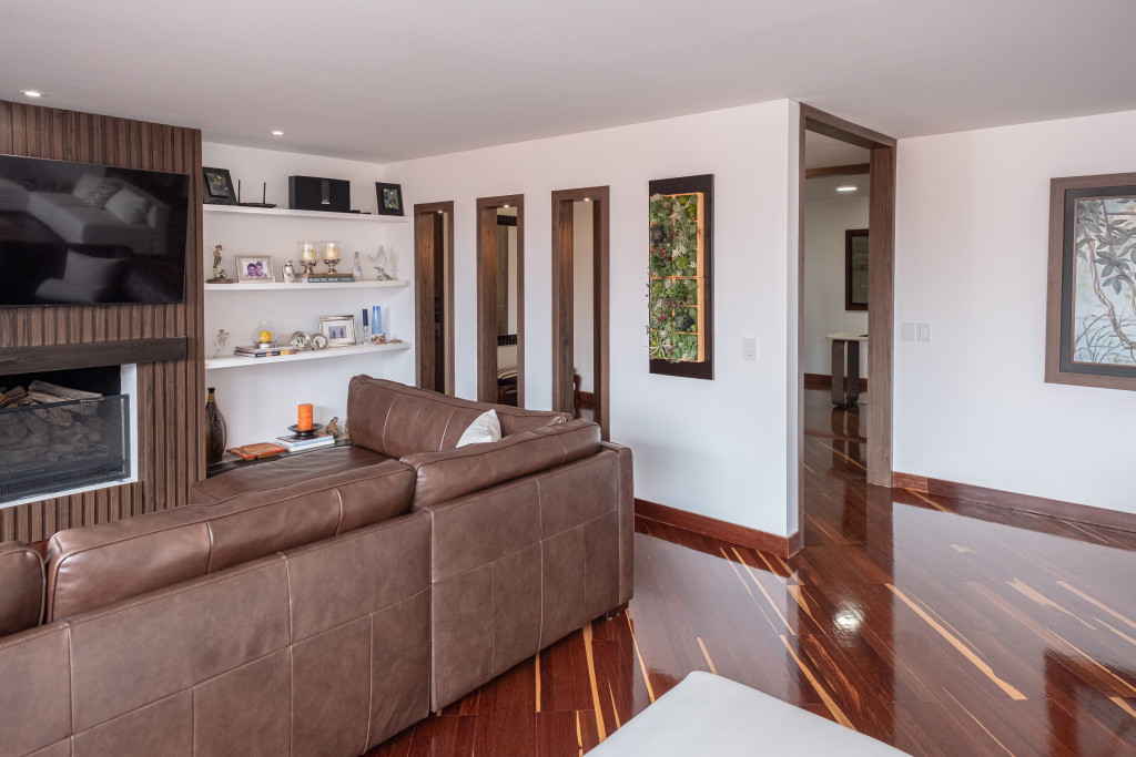 Apartamento En Venta - Los Rosales, Bogotá