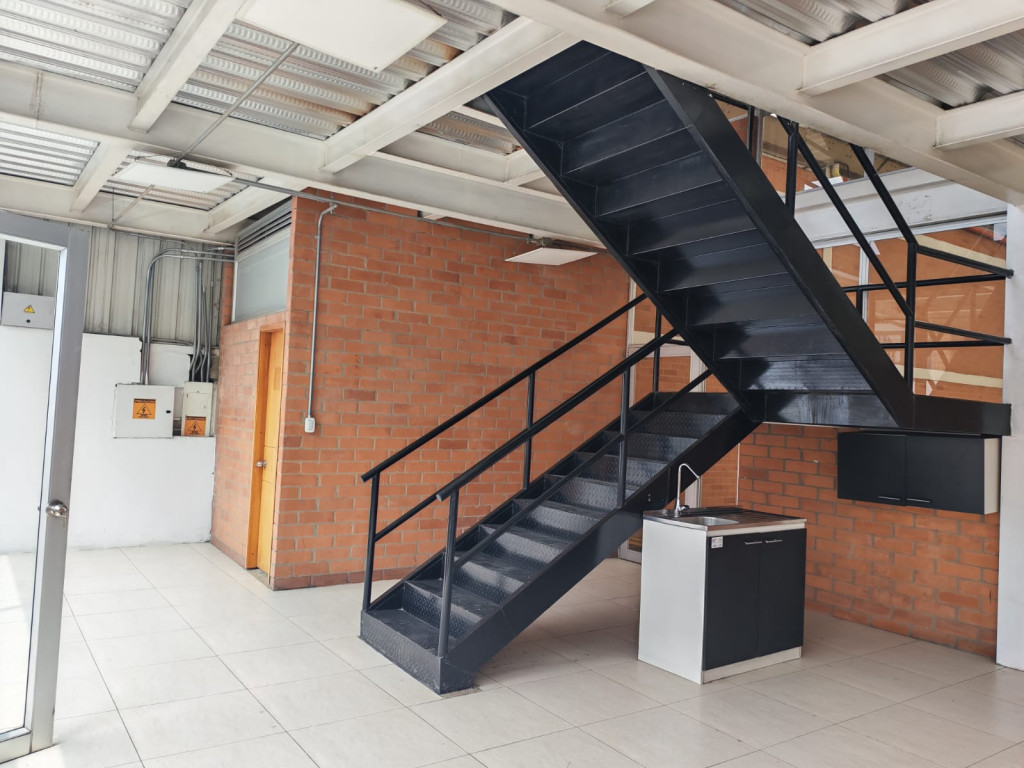 Bodega En Arriendo - Toberin, Bogotá