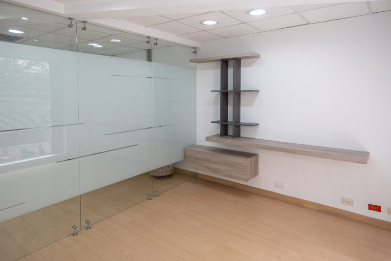 Oficina En Venta - Chico Reservado, Bogotá