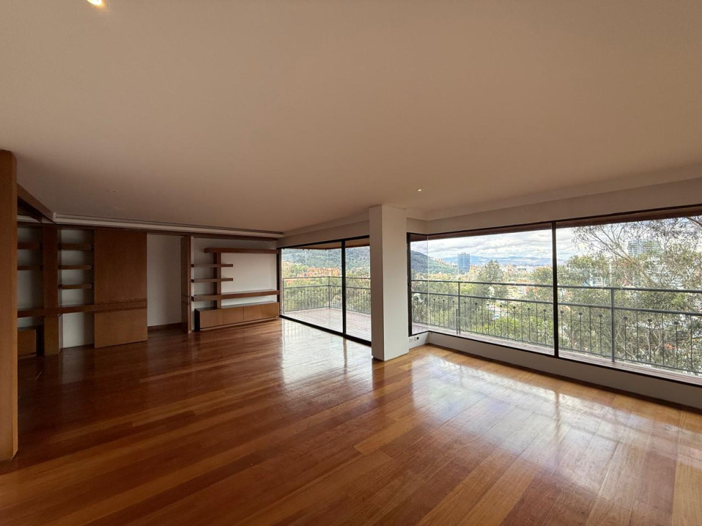 Apartamento En Arriendo - Santa Barbara Alta-Usaquén, Bogotá