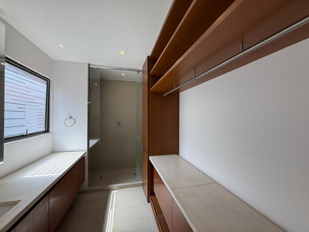 Apartamento En Arriendo - Santa Barbara Alta-Usaquén, Bogotá