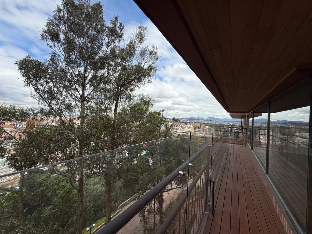 Apartamento En Arriendo - Santa Barbara Alta-Usaquén, Bogotá