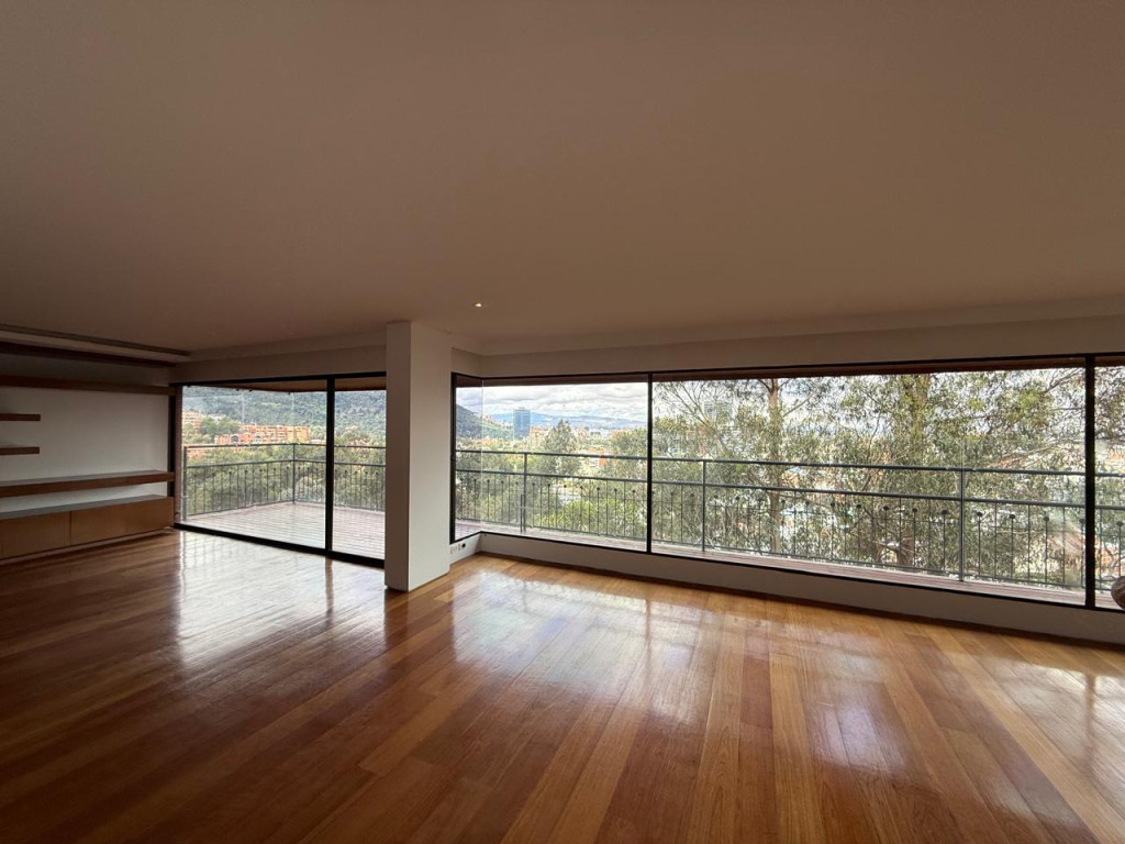 Apartamento En Arriendo - Santa Barbara Alta-Usaquén, Bogotá
