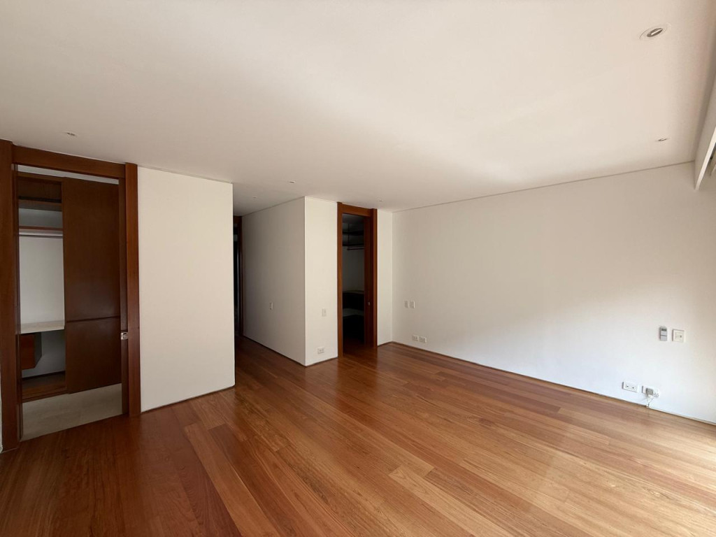 Apartamento En Arriendo - Santa Barbara Alta-Usaquén, Bogotá