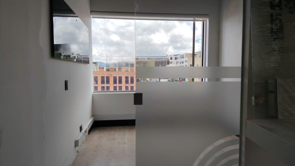 Oficina en arriendo en Chico Norte, Bogotá, 82 m² · foto 3 de 11